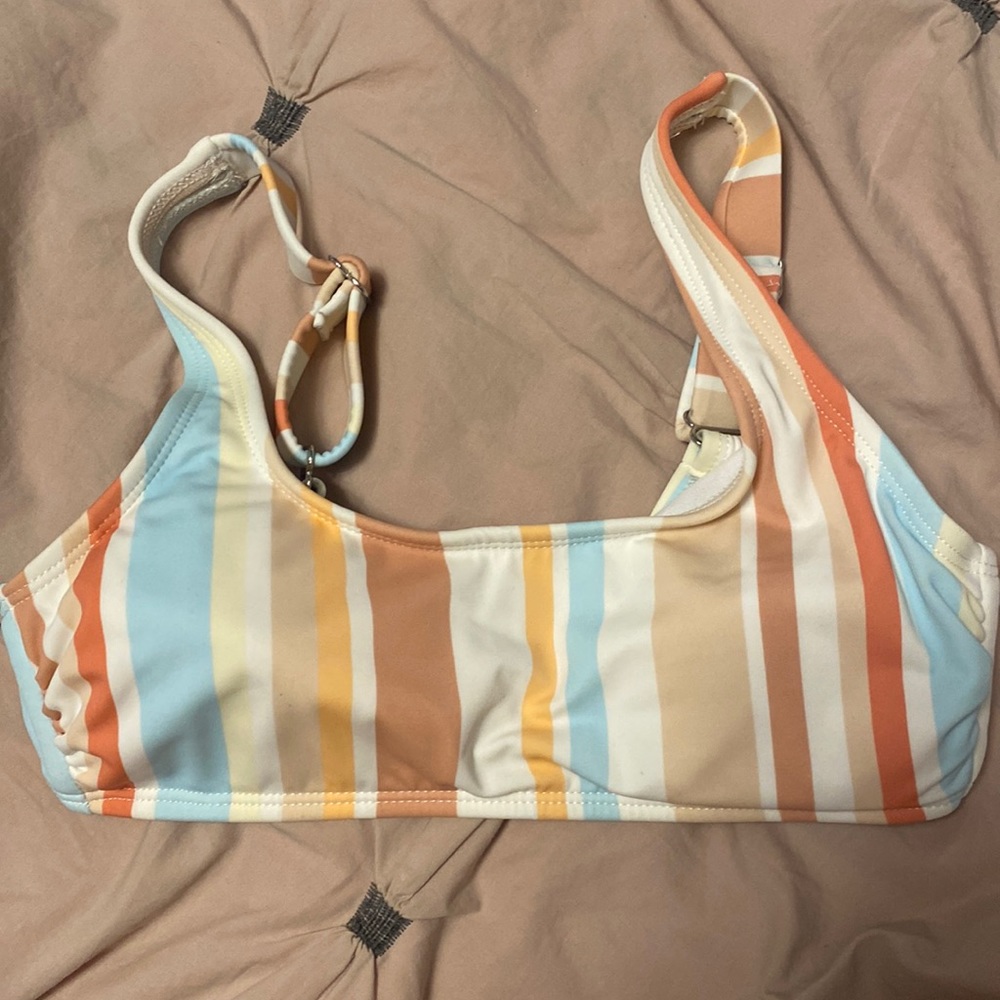 NWOT Xhilaration Bikini Top Striped Pastel in Size XXS / S